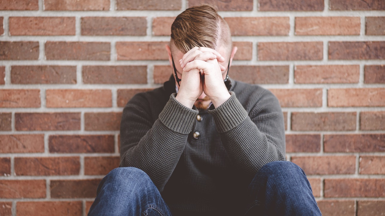 Męska depresja – objawy depresji u mężczyzn i leczenie