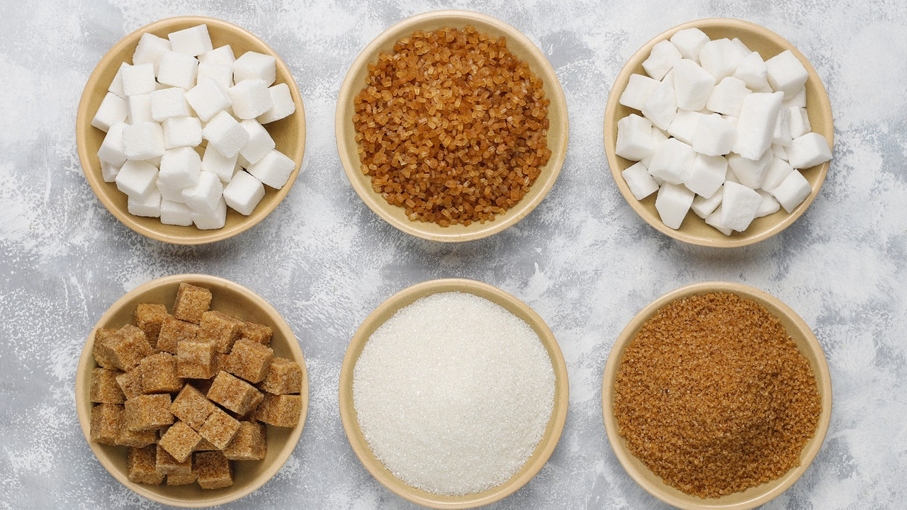 Zdrowe zamienniki cukru – 10 pomysłów na to, czym zastąpić cukier