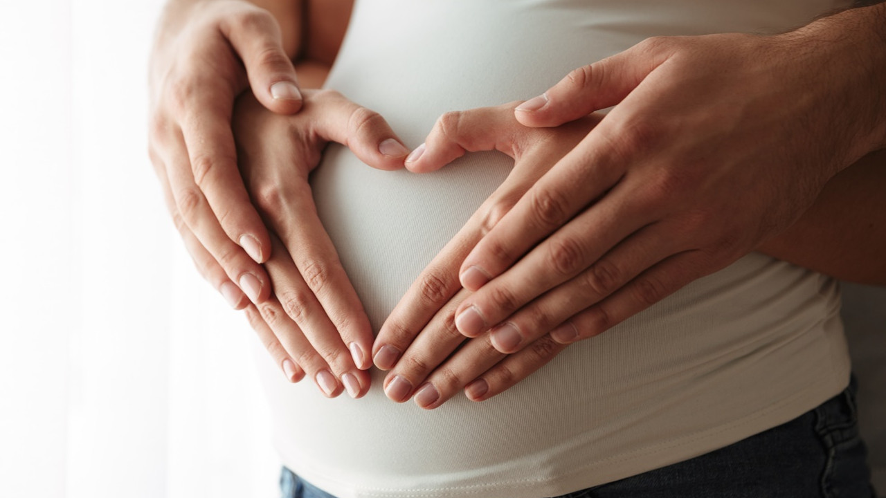 Pierwsze objawy ciąży - sprawdź, czy niedługo zostaniesz mamą